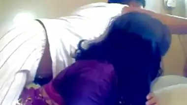 Enjoying Sexy Body Parts Of Bhojpuri Aunty