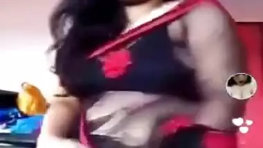 Desi Bhabhi Shows Boobs And Bathing Part 10