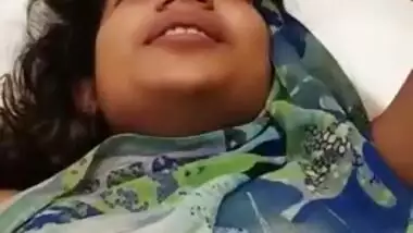 Indian Girl Fingered By BF