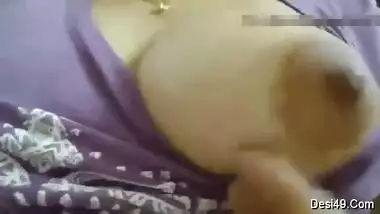 Horny Indian Wife Play With He Big Boobs