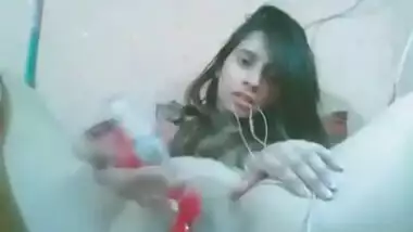 Paki Girl Anal Masturbating