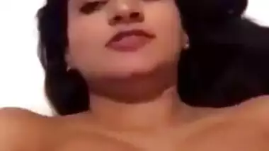 Indian wifey rubbing her pussy