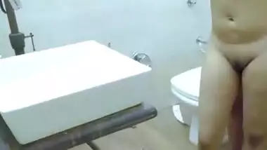 Indian Couple Bathroom Sex