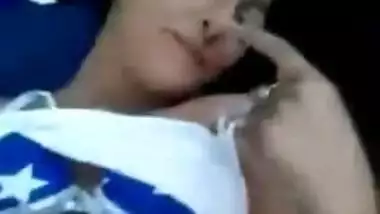 Lovers sex scandal inside Car Leaked mms with audio