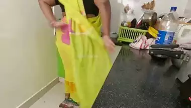 Indian maid Priya got fucked in kitchen