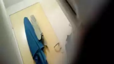 Hot Indian Girl In Bathroom - Movies.