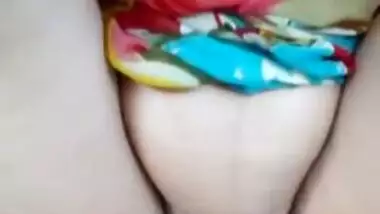 Husband bored Indian wife so she wanted to experiment exposing XXX twat
