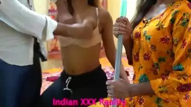 Indian best ever big sister young sister big brother fuck in clear hindi voice