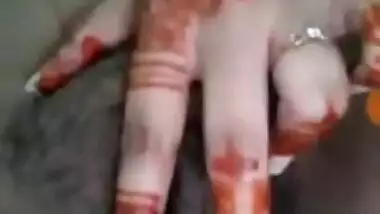 Hot Desi girl masturbating vdo on vc