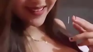 Sultry Hiral Randi Chucha Show in Insta Reel Areola Visible