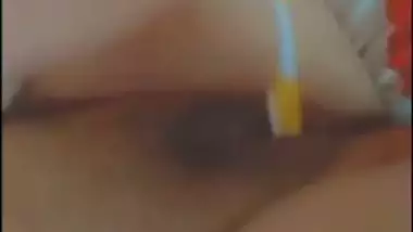 Big boobs girl viral masturbation using toothbrush