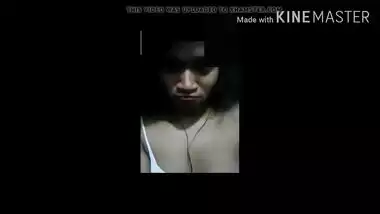 indian girl show boobs in video call for boyfriend