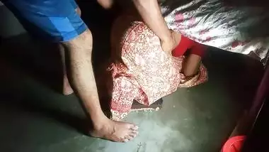 Aunty Who Is Stuck Under The Bed Was Given A Beautiful Sex In Clear Hindi Voice