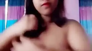 Today Exclusive- Cute Desi Girl Showing Her Boobs Part 2