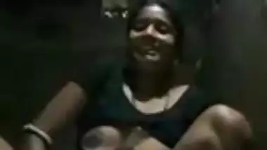 Unsatisfied Village Bhabi Masturbating