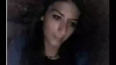 Indian porn clip of strip tease on webcam