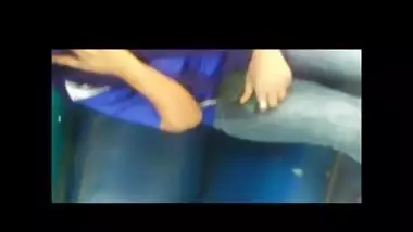 INDIAN GIRL DICK FLASH IN AUTO RIKSHAW