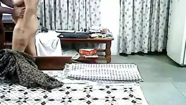 XXX Indian aunty sex video with husband’s best friend!