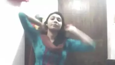 bengali girl in shalwar suit strip naked masturbation