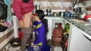 Step sister fucked in the kitchen, when she's cooking.