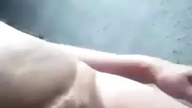 Beautiful Village Bhabi Showing Pussy