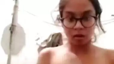 Indian cute girl in glasses showing nude body