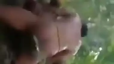 Today Exclusive- Desi Village Randi Fucked In Jungle