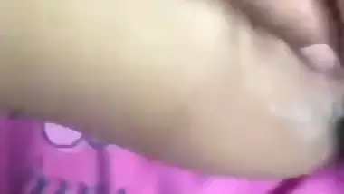 A 21-year-old Nepali guy fucks his GF’s pussy in sex video