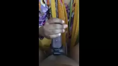 sexy desi girl sucking piecered cock