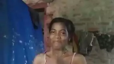 Village girl nude show