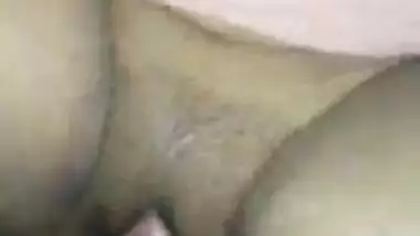 Desi Muslim wife moaning in sex pleasure by hubbyâ€™s friend