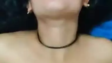 Hot Desi cute pussy fucking MMS video