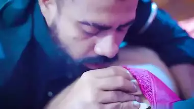 Muslim man fucks his hijabi sister in Bangladeshi sex video