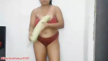 Desi Girl adventure sex with bottle guard