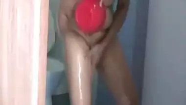 Indian MILF In Shower MMS – Movies