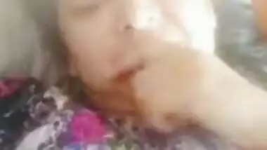 Desi aunty show her big boob selfie video