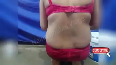 Nisha Bhabhi Hot Panty Bathing Mera Lund Khada Kr Diya Bc