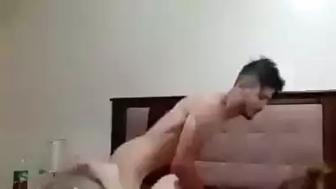 Horny man drills his big ass GF’s cunt and enjoys hard sex