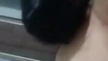 Desi Pro Sucker bhabhi sucking dick