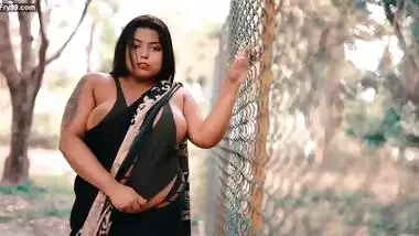 Big boobs model indrani photoshoot video – 2