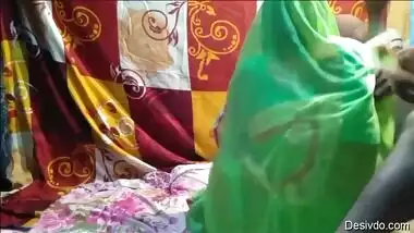 Desi lover large full fucking video