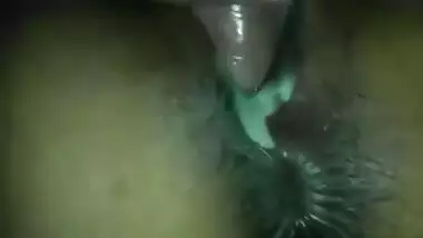 closeup of messy indian creampie fuck