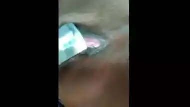 Teen masturbate video displays dildo moving inside vagina