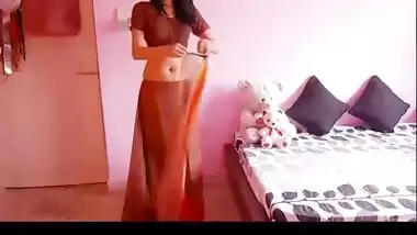 Bhabhi Lesson About Saree - Movies. video3porn3