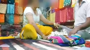 Rajashthani innocent cloth merchant seduced by hot lady customer for gets cloths in free real sex in shop , hindi audi