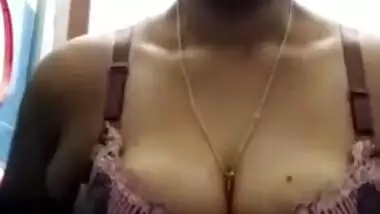 Indian girl big tits