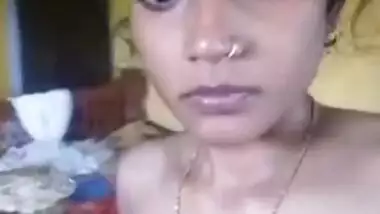 Desi love with pierced nostril is always glad to pose with no bra