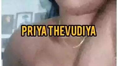 Horny Tamil Girl Paly With Lover Dick