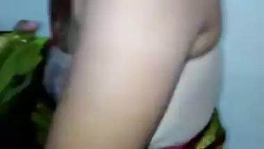 Hot Aunty From Delhi Wears Saree And Sucks Cock