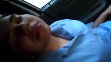 Blue Top Indian Teen Fingered in Car